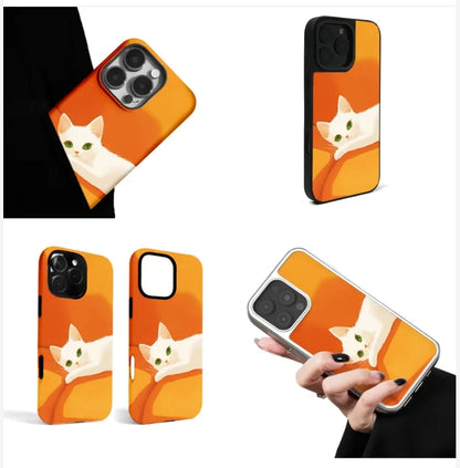 心地よい猫の携帯ケース